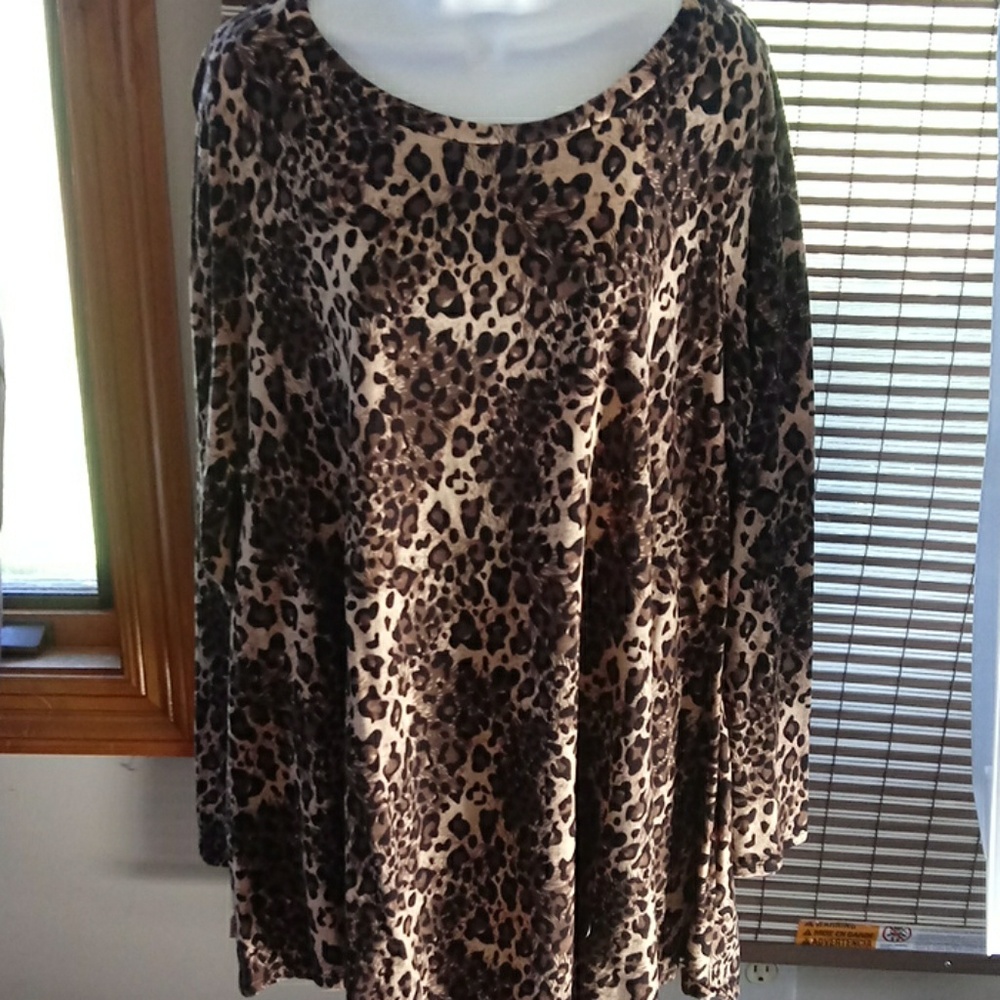 ❌Flowy leopard❌